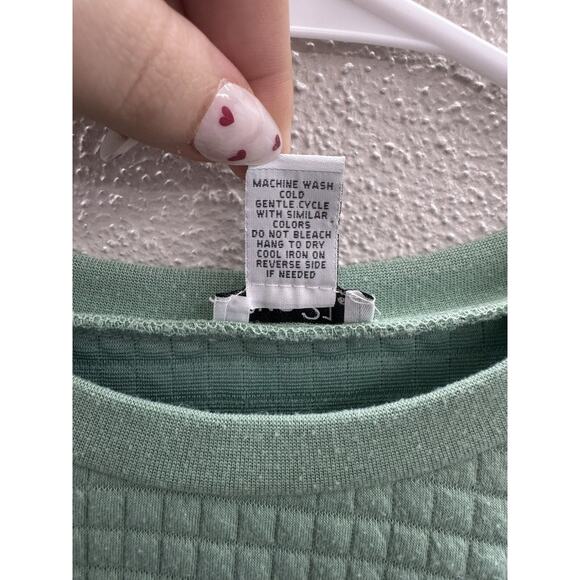 Rue 21 Womens Top Size Large Green Quilted Long Sleeve Cropped Pullover - Picture 5 of 12